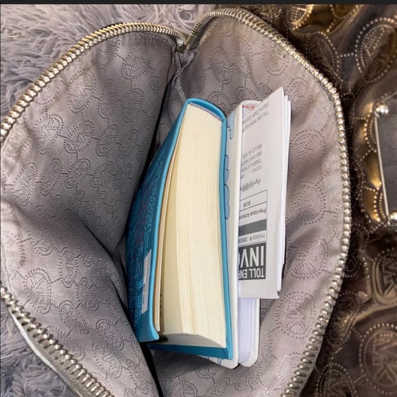 Michael Kors Large Backpack - Picture 4 of 9